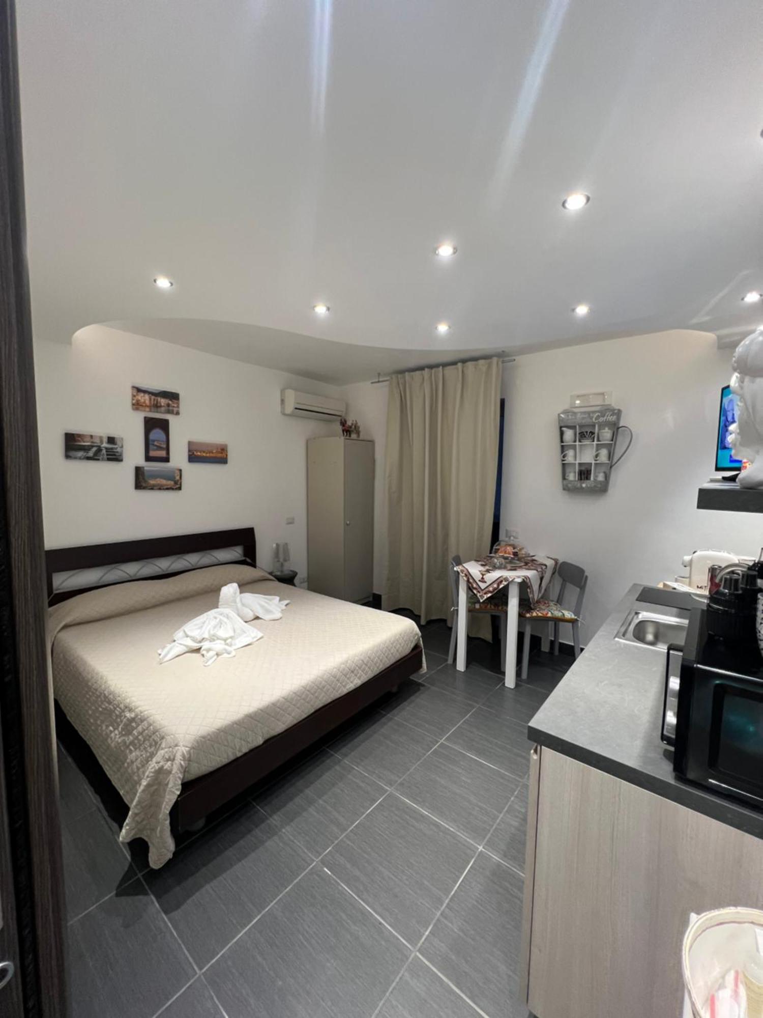 צ'פאלו Nel Cortile Suite מראה חיצוני תמונה