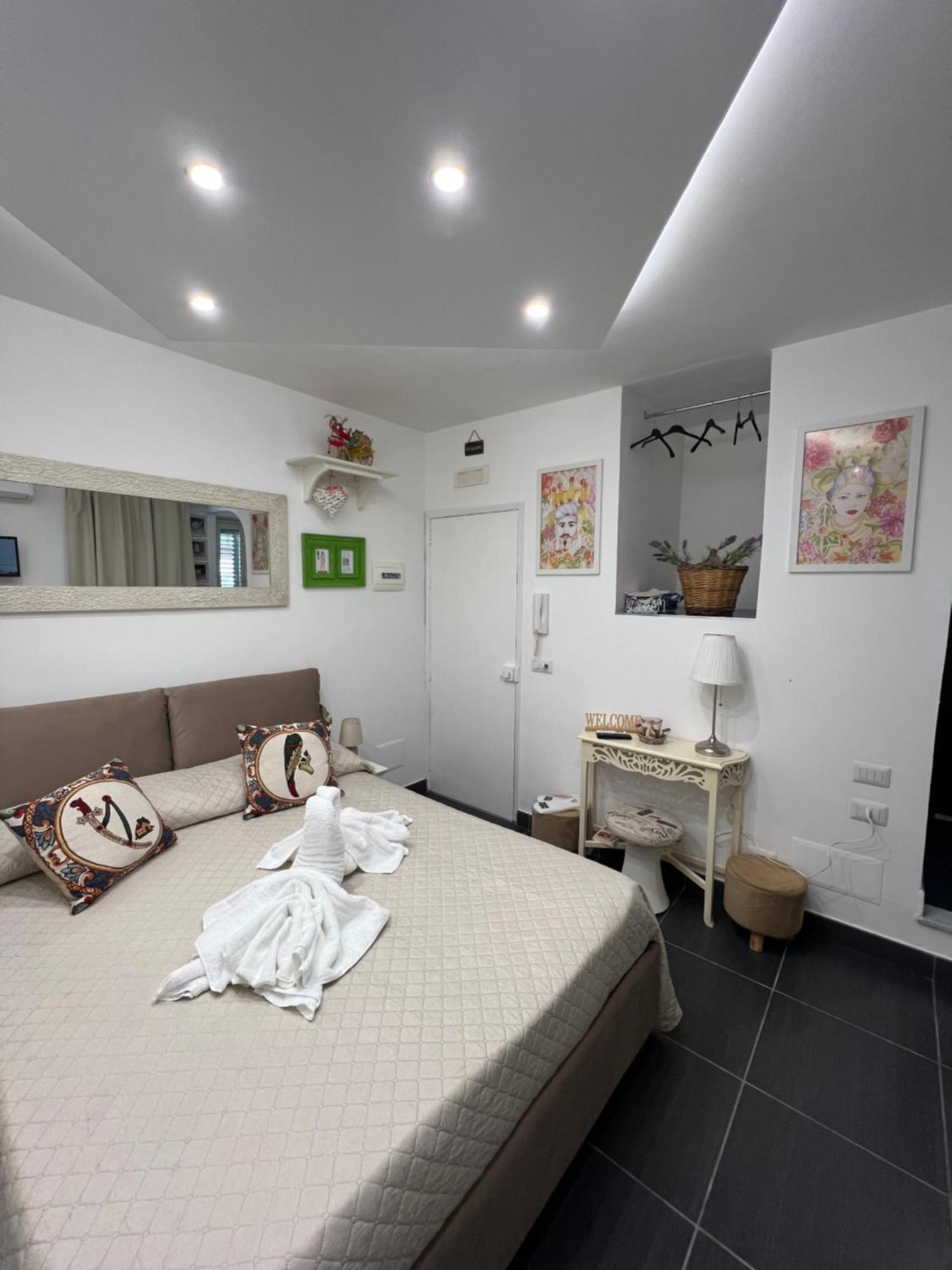 צ'פאלו Nel Cortile Suite מראה חיצוני תמונה